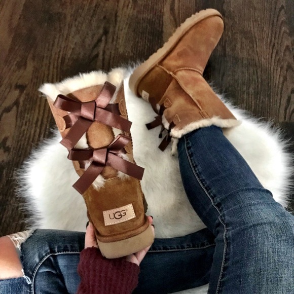 Ugg boots - Picture 10 of 11